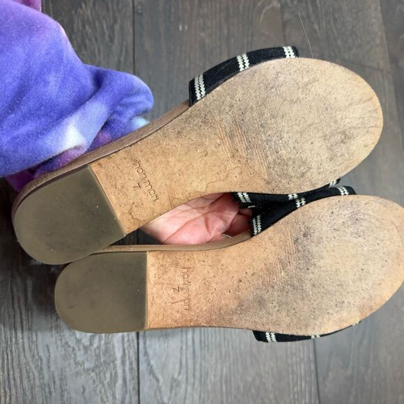 Hari Mari Women’s 7 Black White Slide Sandals - Picture 3 of 5